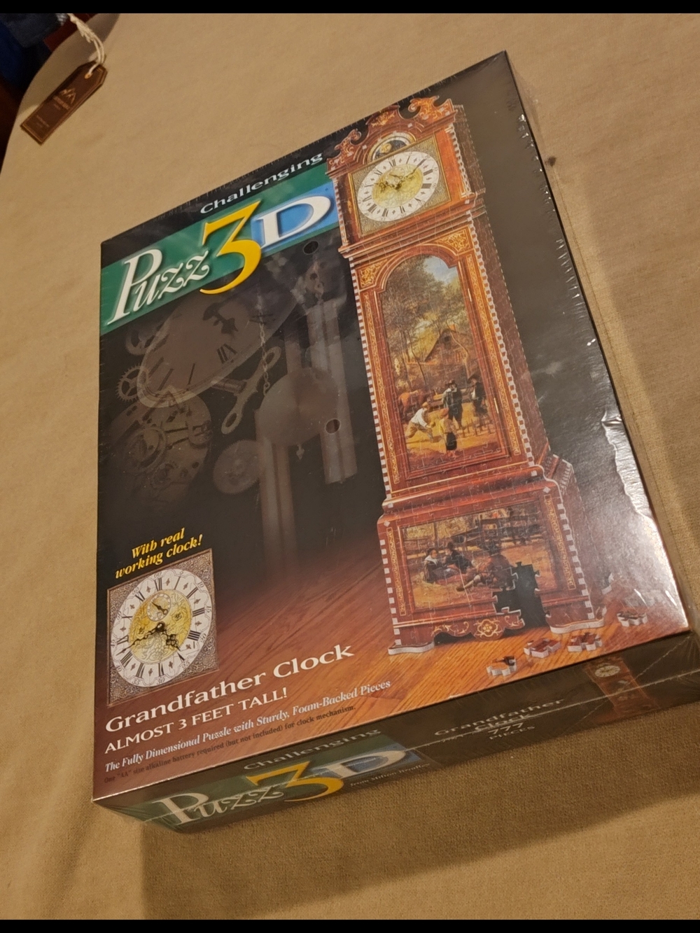 NWT & SEALED!! Puzzle- 3D Grandfather Clock Puzzle